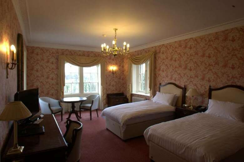 Hotel Donnington Grove And Country Club