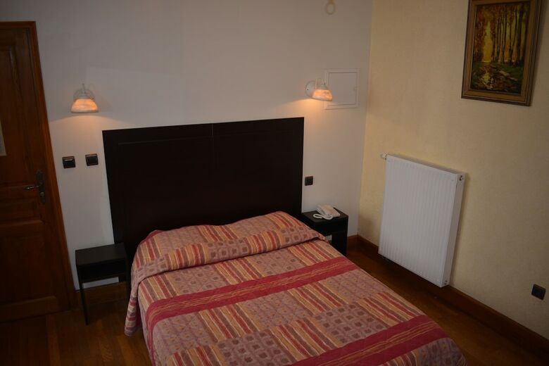 Hotel Des Consuls
