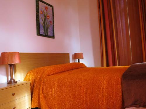 Hostal Alojamento Cesarini