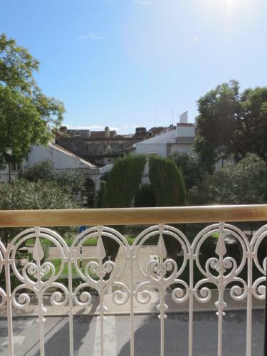 Hostal Alojamento Cesarini