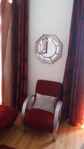 Hostal Alojamento Cesarini