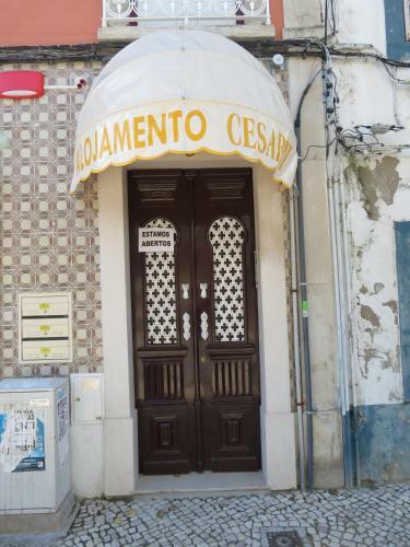 Hostal Alojamento Cesarini
