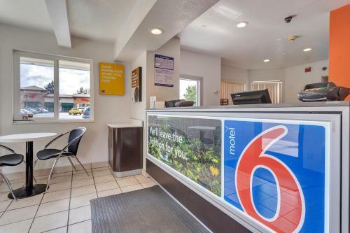 Motel 6 Rohnert Park