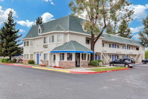 Motel 6 Rohnert Park