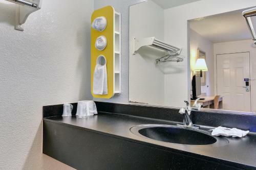 Motel 6 Rohnert Park