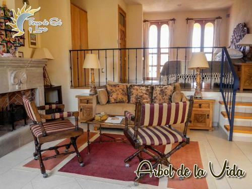 Hotel Tierra De Sol Y Luna