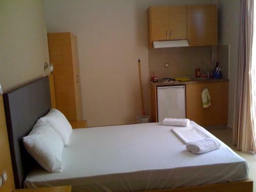 Niriides Studios And Apartments
