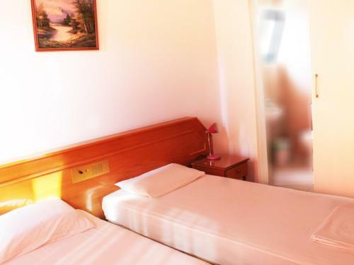 Rebioz Hotel