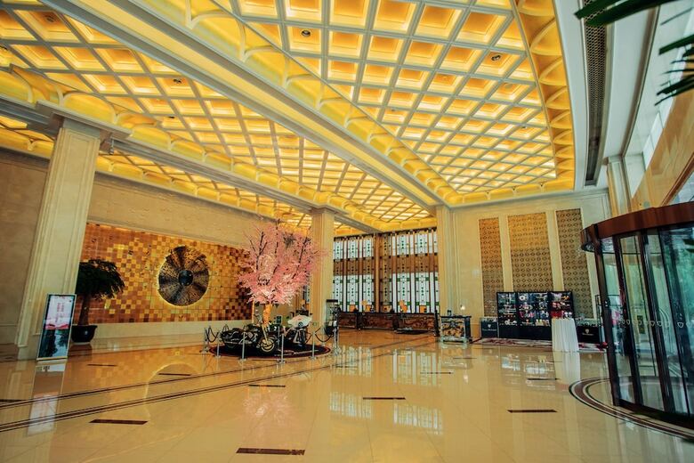 Tonino Lamborghini City Centre Hotel Kunshan