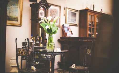 Hotel Albergo Quari