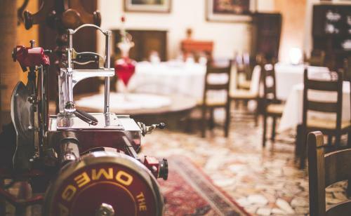 Hotel Albergo Quari