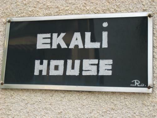 Ekali House Apartments
