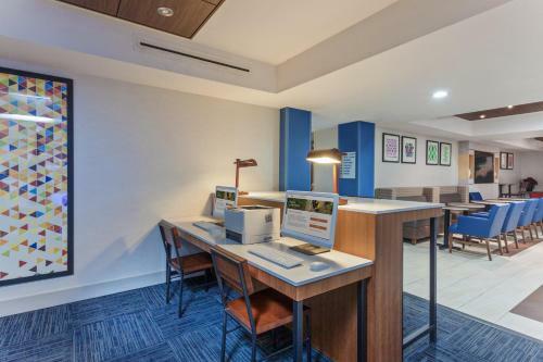 Hotel Holiday Inn Express Elk Grove Central-sacramento