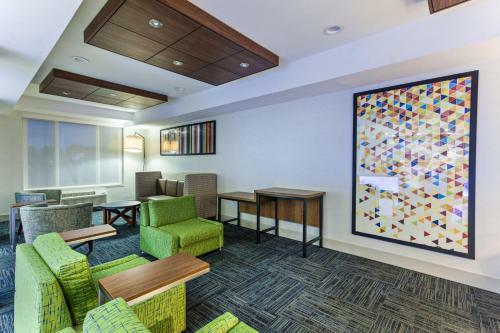 Hotel Holiday Inn Express Elk Grove Central-sacramento