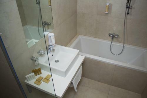 Sono Hotel