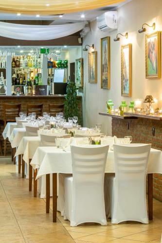 Hotel Wald Economy