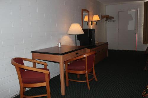 Amazon Motel