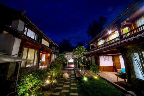 Posada Lijiang Sadhu Inn