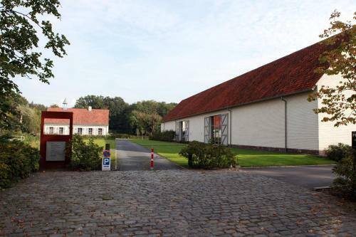 Cleythil Hotel