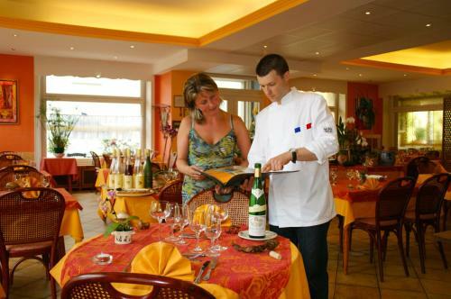 Hotel H�tel Aux Bruy�res