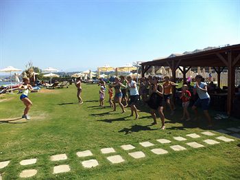 Hotel Kiani Beach Resort- All Inclusive