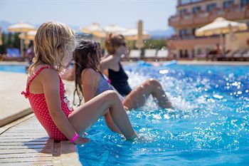 Hotel Kiani Beach Resort- All Inclusive