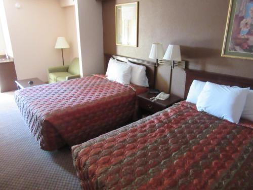 Hotel Royal Inn - Jonesboro