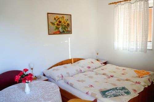 Hostal Pension Em-garni