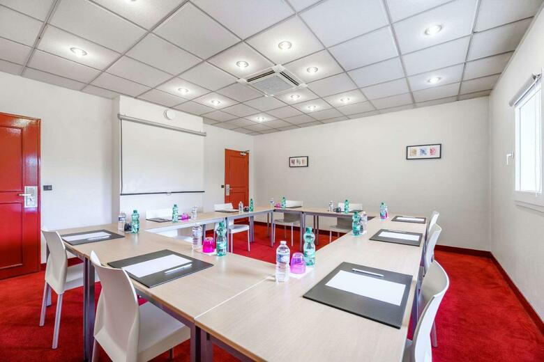 Comfort Hotel Paris Porte D'ivry