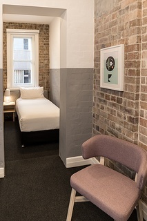 Aarons Hotel Sydney