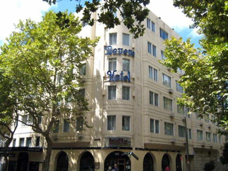 Hotel Devere