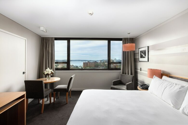 Hotel Harbourview