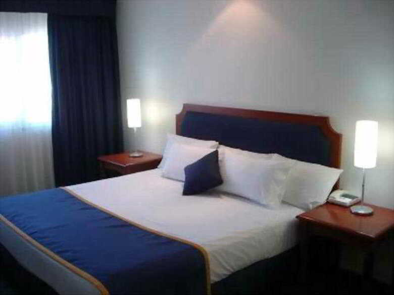 Hotel Chifley At Lennons