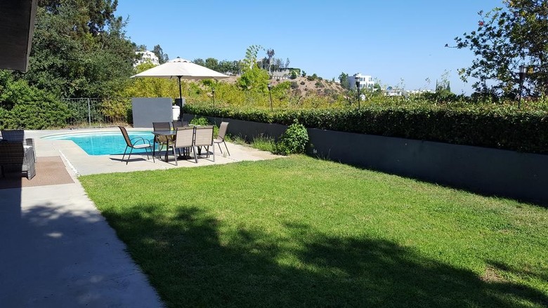 Four-bedroom House With Pool