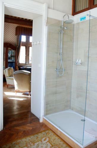 Bed & Breakfast Chateau De Burnand