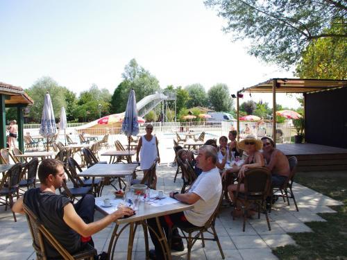 Holiday Home Les Portes Du Beaujolais II