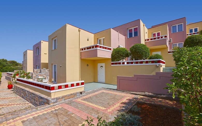 Everest Apartments