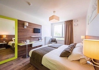 Hotel Comfort Suites Universit�s Grenoble Est