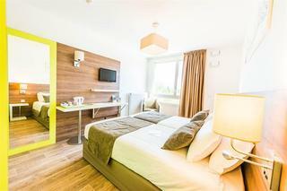 Hotel Comfort Suites Universit�s Grenoble Est
