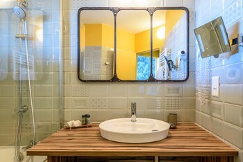 Baya Hotel & Spa
