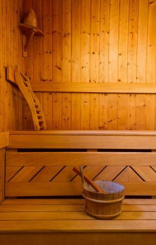 Hostal Hangya Panzi� �s �tterem