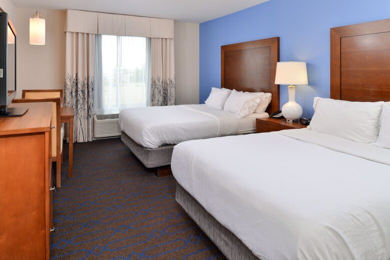 Holiday Inn Express Hotel & Suites Terre Haute