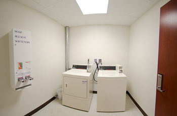 Hotel Pleasant Night Inn- Fort Drum