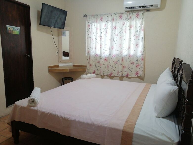 Hotel Ashly