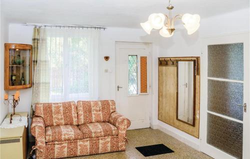 Holiday Home Rezeda Utca-pilismar�t-dunapart