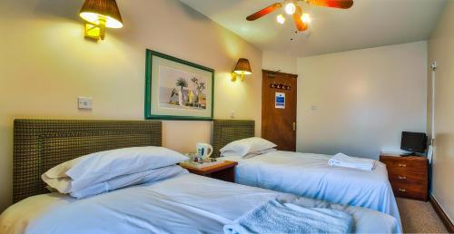 Aparthotel Easton Guest House And Apartments