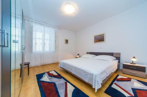 Hostal Guest House Katica