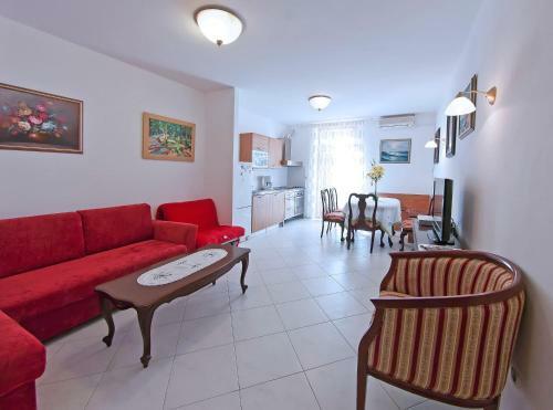 Apartamentos Villa Ana