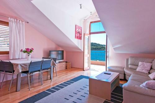 Apartamentos Villa Ana