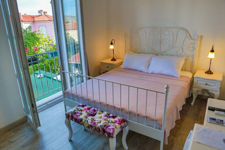 Bed & Breakfast No Onbir Alacati